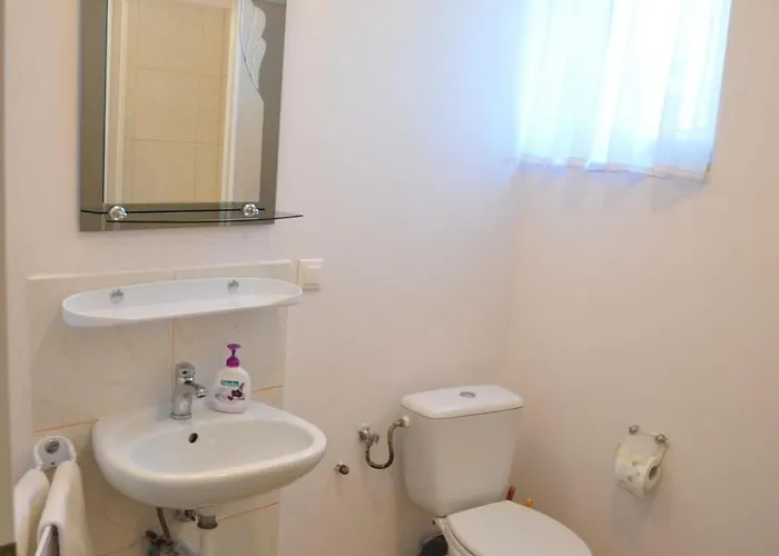 In Mit Grosser Terrasse By Interhome *