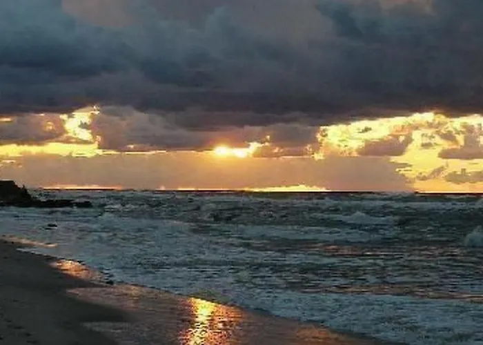 Lägenhet In Mit Grosser Terrasse By Interhome *